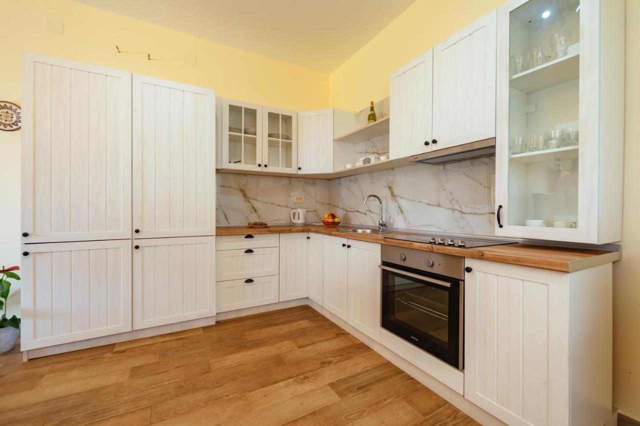 Holiday Home Sea Petrovac Luaran gambar
