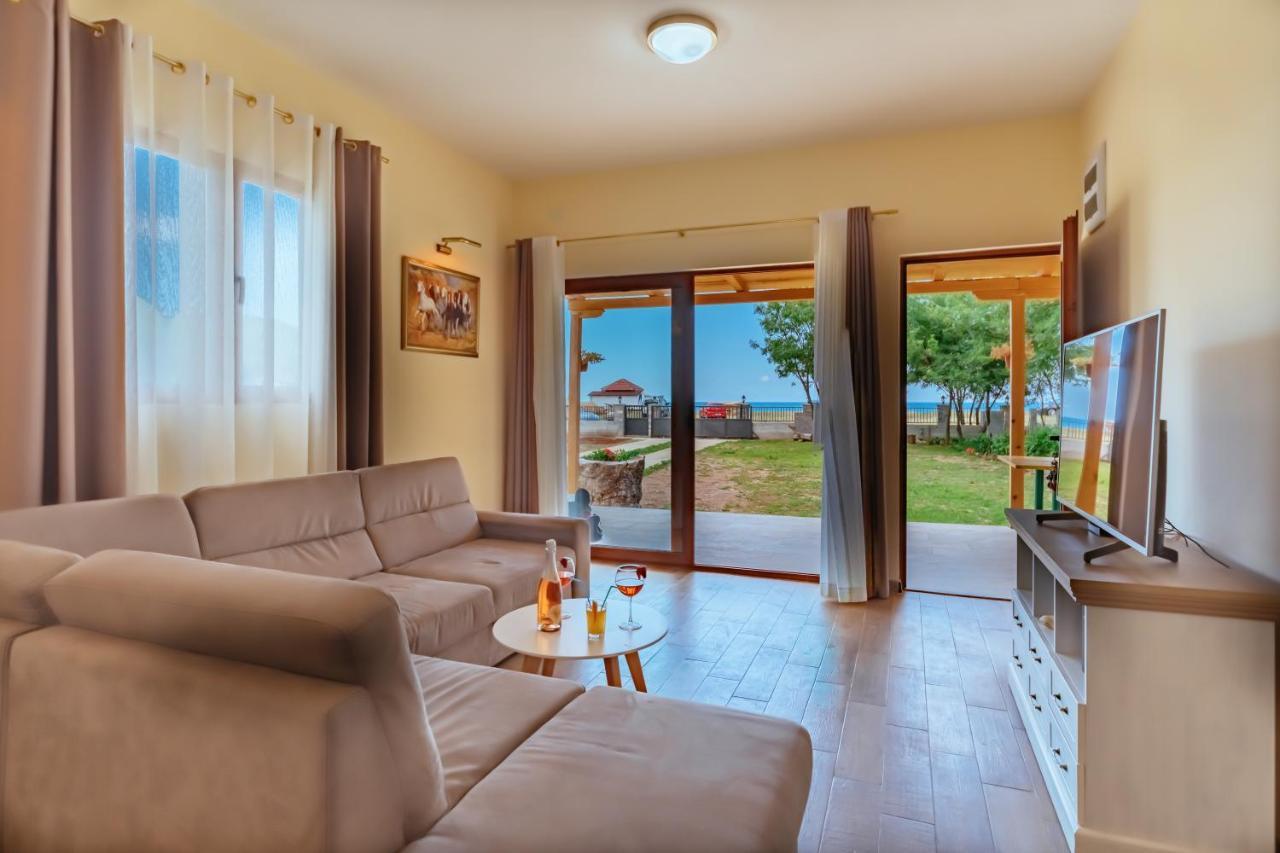 Holiday Home Sea Petrovac Luaran gambar