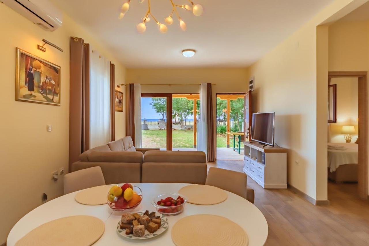 Holiday Home Sea Petrovac Luaran gambar