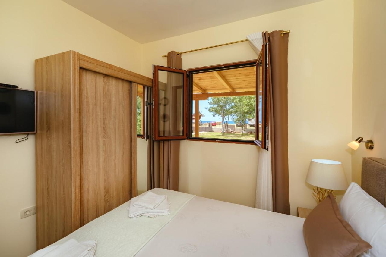 Holiday Home Sea Petrovac Luaran gambar