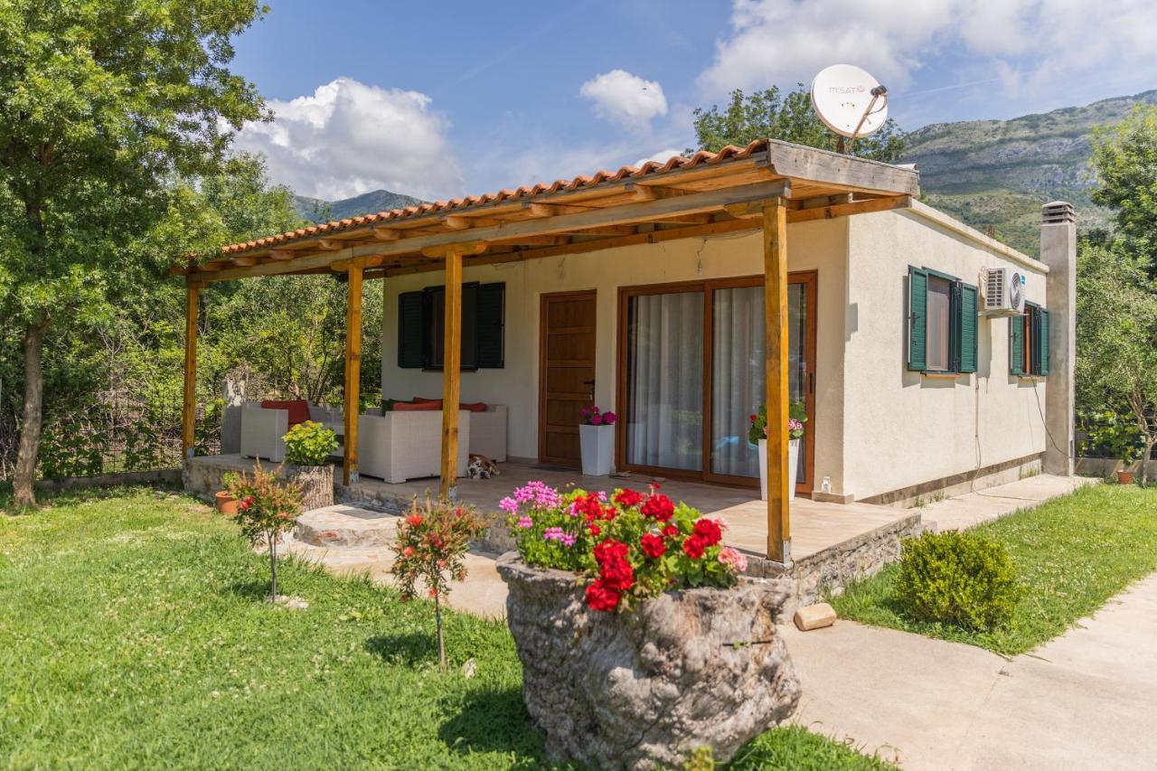 Holiday Home Sea Petrovac Luaran gambar